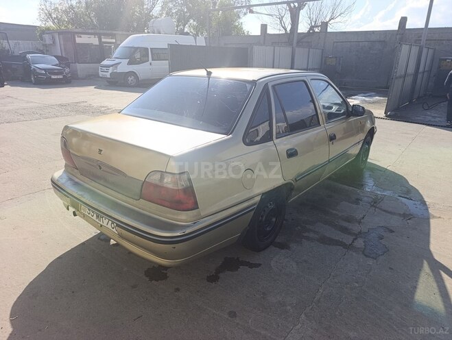 Daewoo Nexia-14