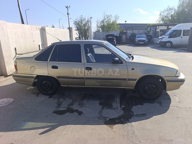 Daewoo Nexia-13