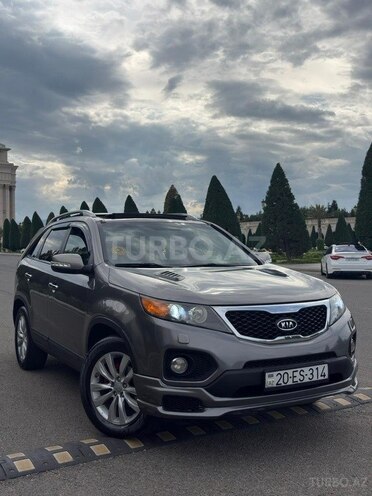 Kia Sorento-2