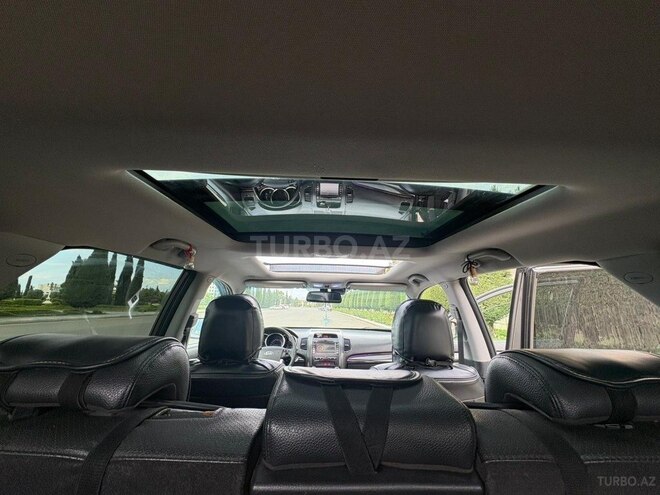 Kia Sorento-14