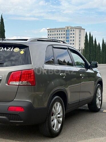 Kia Sorento-5