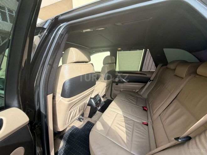 BMW X5-8