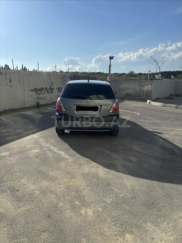 Kia Rio-2