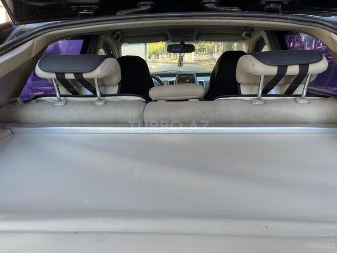 Toyota Prius-13