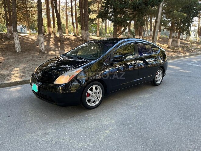 Toyota Prius-2