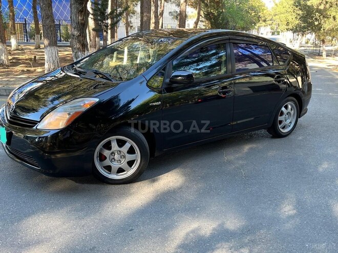 Toyota Prius-3