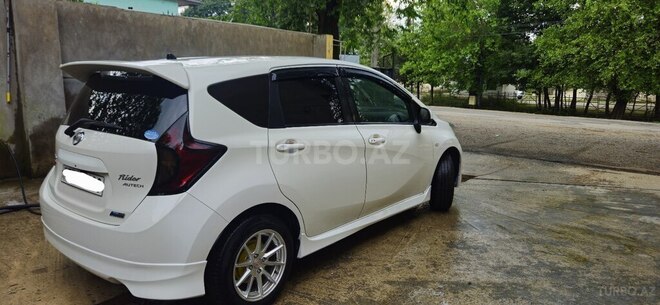 Nissan Note-4