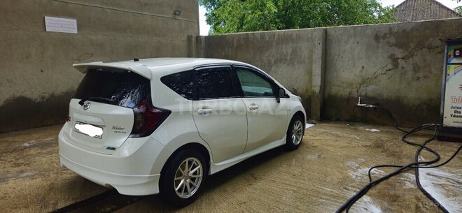 Nissan Note-15