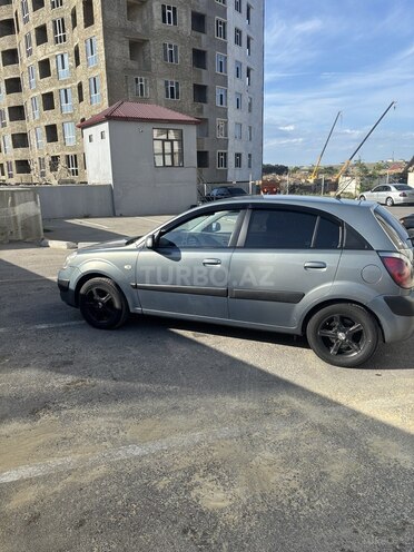 Kia Rio-4
