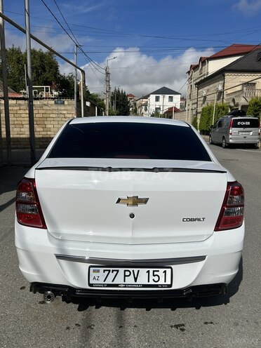 Chevrolet Cobalt-5