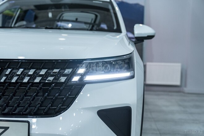 Wuling Alvez-3