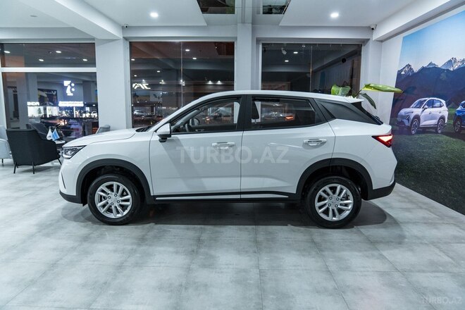 Wuling Alvez-5