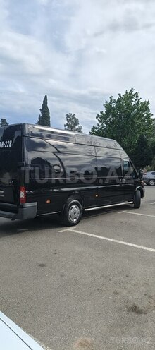 Ford Transit-9