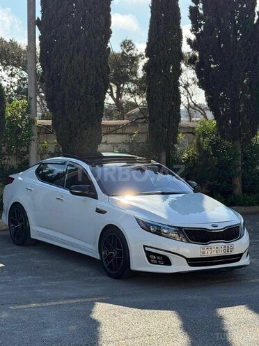 Kia Optima-4