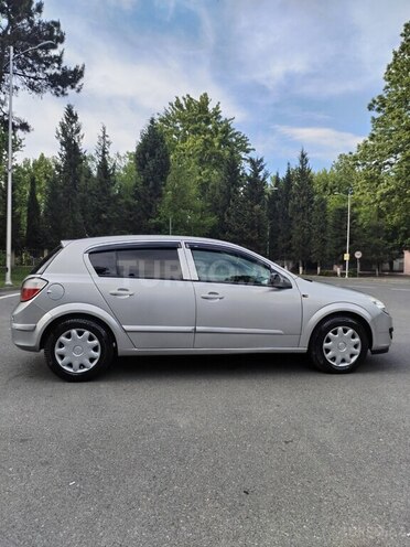 Opel Astra-9