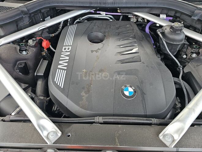 BMW X7-12