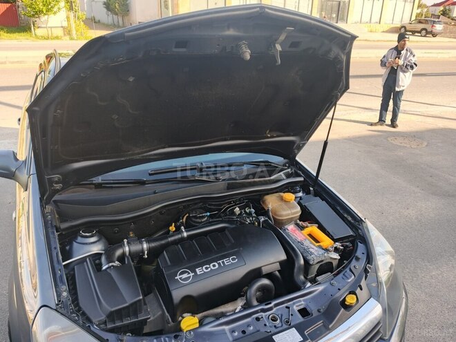 Opel Astra-13