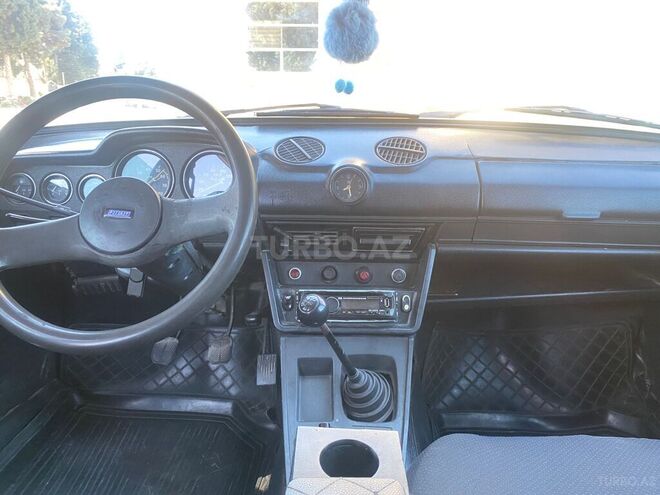 LADA (VAZ) 2106-3