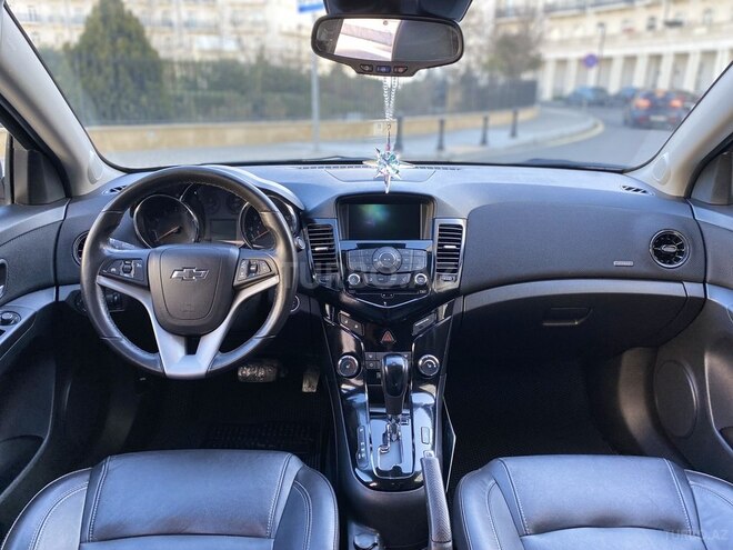 Chevrolet Cruze-7