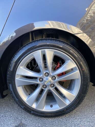 Chevrolet Cruze-21