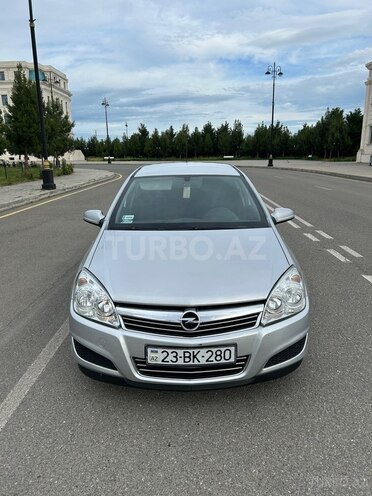 Opel Astra-1