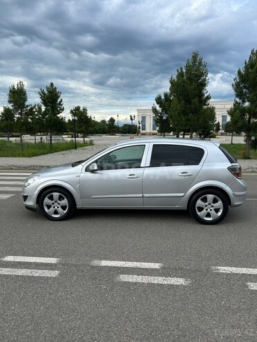 Opel Astra-7