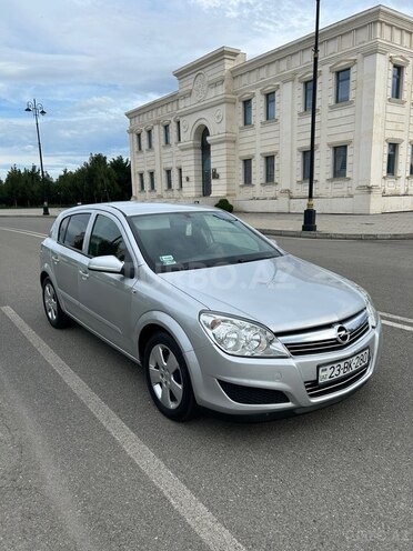 Opel Astra-2