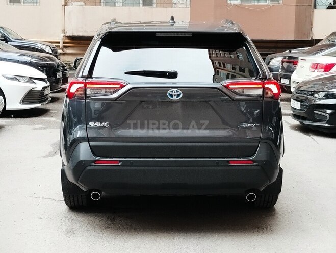 Toyota RAV4 2025, 10,000 km - 2.5 л - Bakı