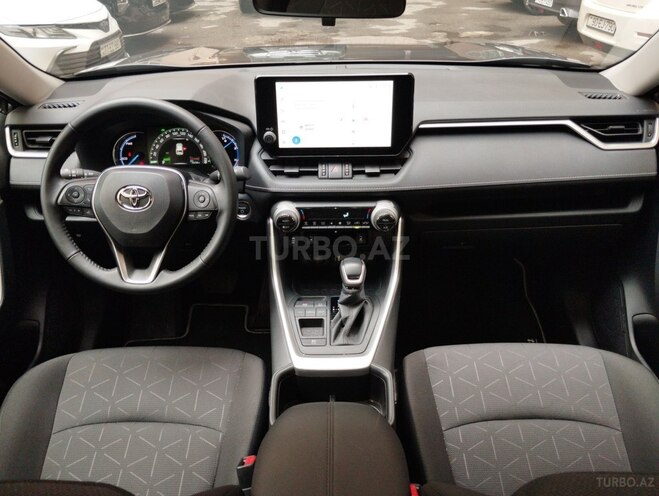 Toyota RAV4 2025, 10,000 km - 2.5 л - Bakı