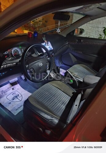 Hyundai Sonata-2