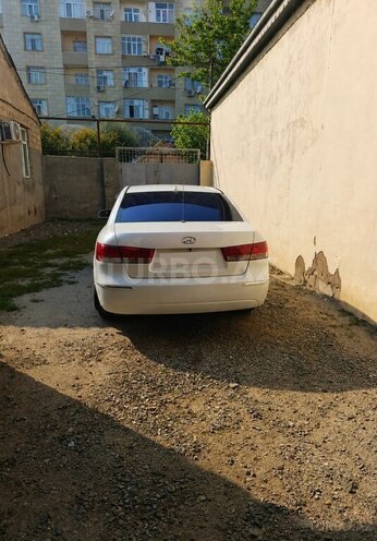 Hyundai Sonata-6