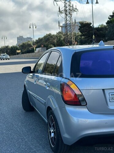 Kia Rio-6