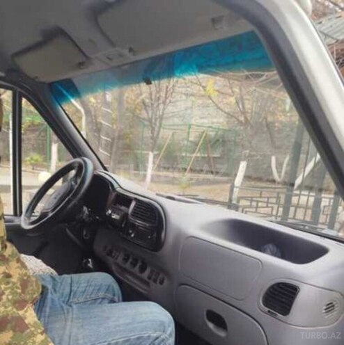 Ford Transit-6