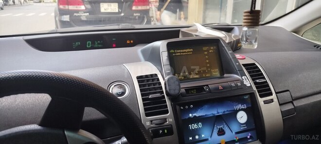 Toyota Prius-9