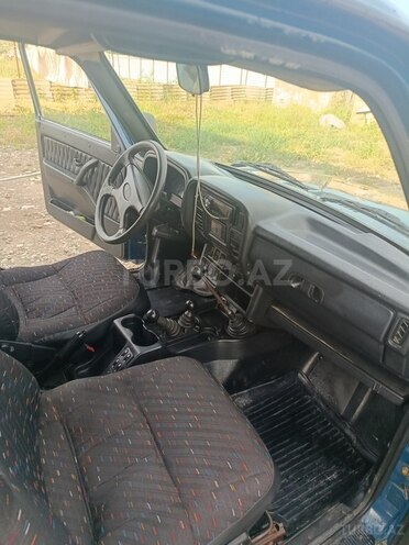 LADA (VAZ) Niva-6