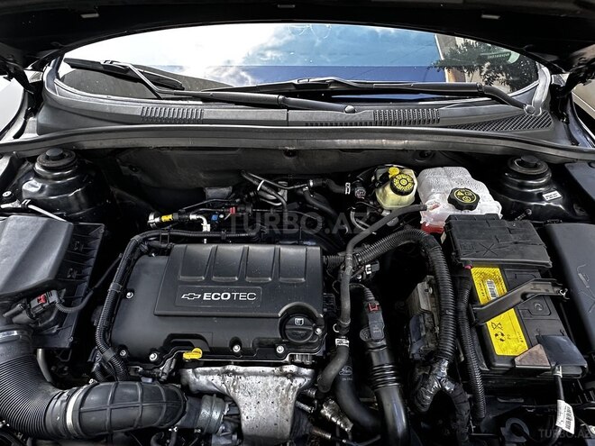 Chevrolet Cruze-10