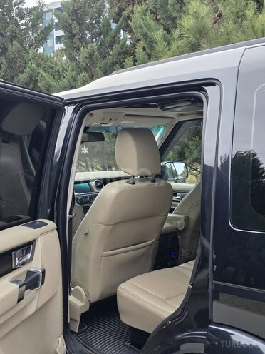 Land Rover Discovery-11
