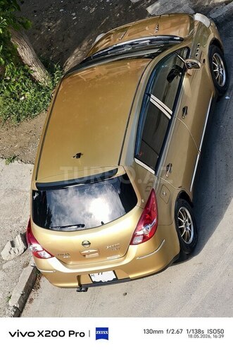 Nissan Tiida-16