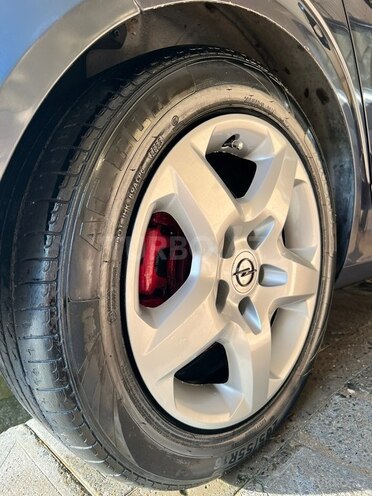 Opel Astra-10