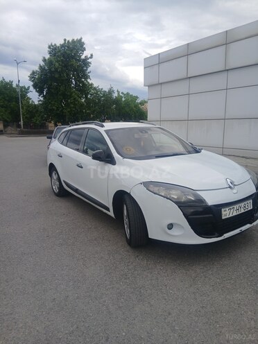 Renault Megane-8