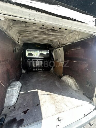 Ford Transit-7