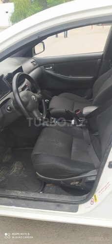 Toyota Corolla-4