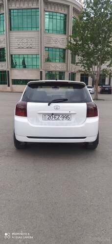 Toyota Corolla-9
