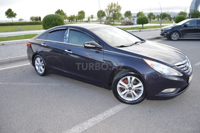 Hyundai Sonata-6