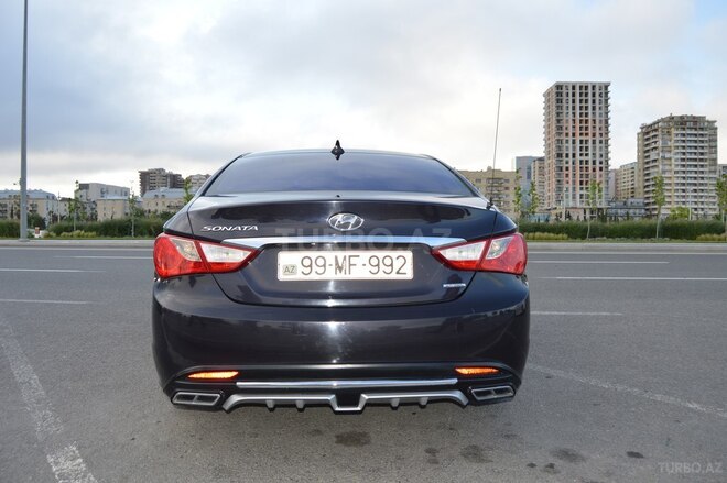 Hyundai Sonata-7