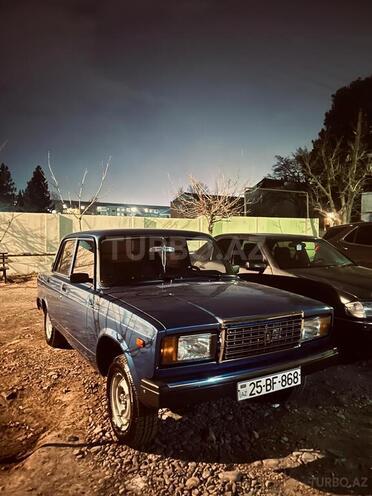 LADA (VAZ) 2107-2