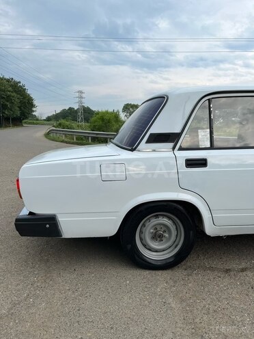 LADA (VAZ) 2107-10