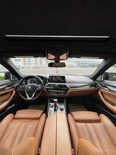 BMW 530-16