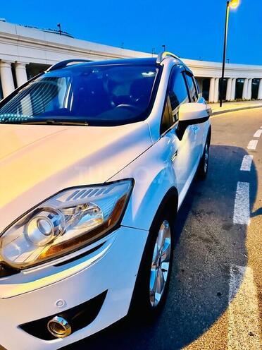 Ford Kuga-3