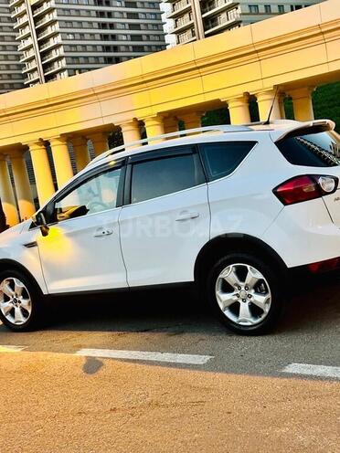 Ford Kuga-5